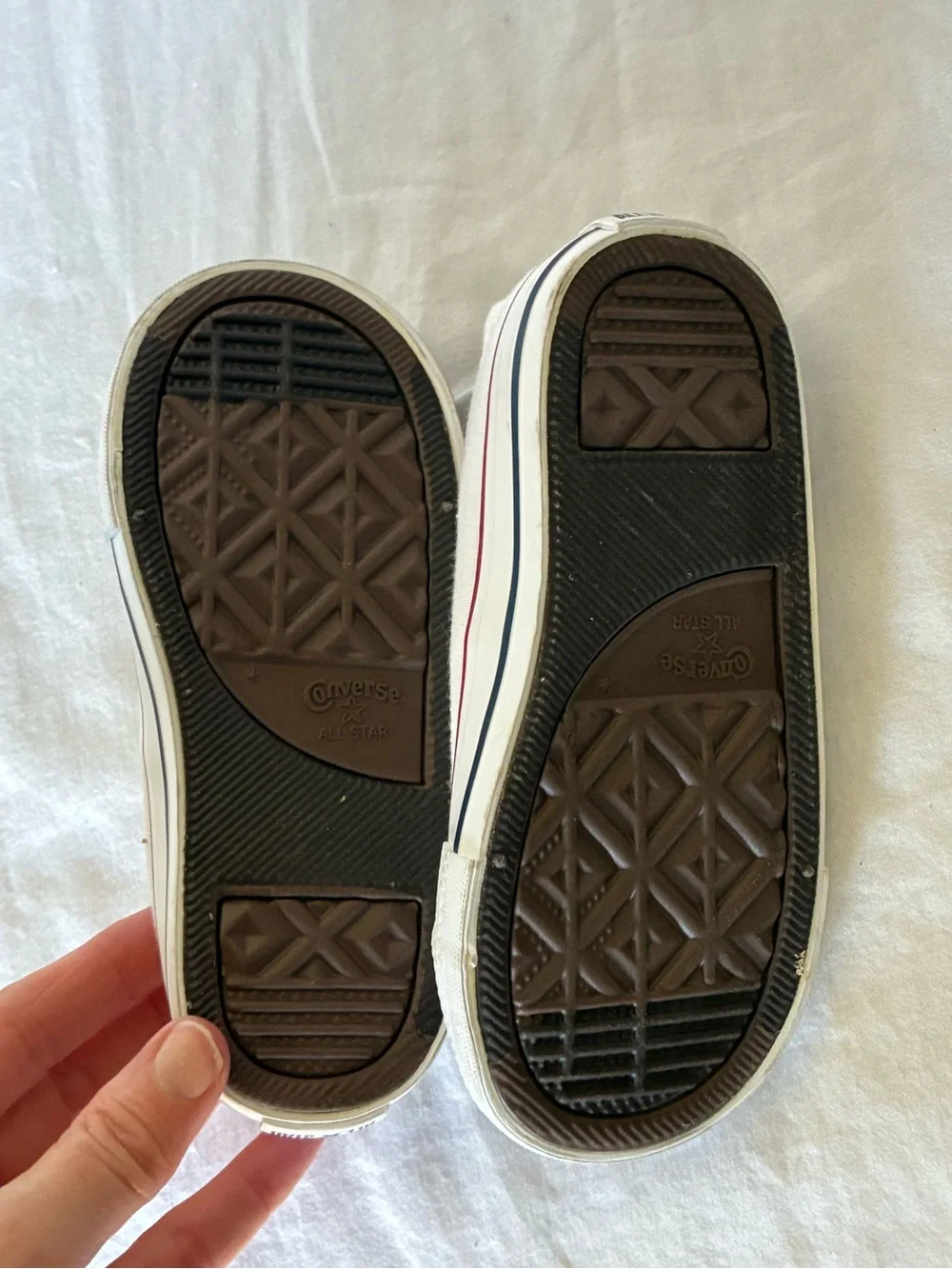 Converse good preowned